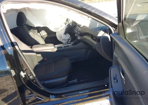 2025 Nissan Sentra Sv z USA, uszkodzony, nr VIN 3N1AB8CV3SY341800